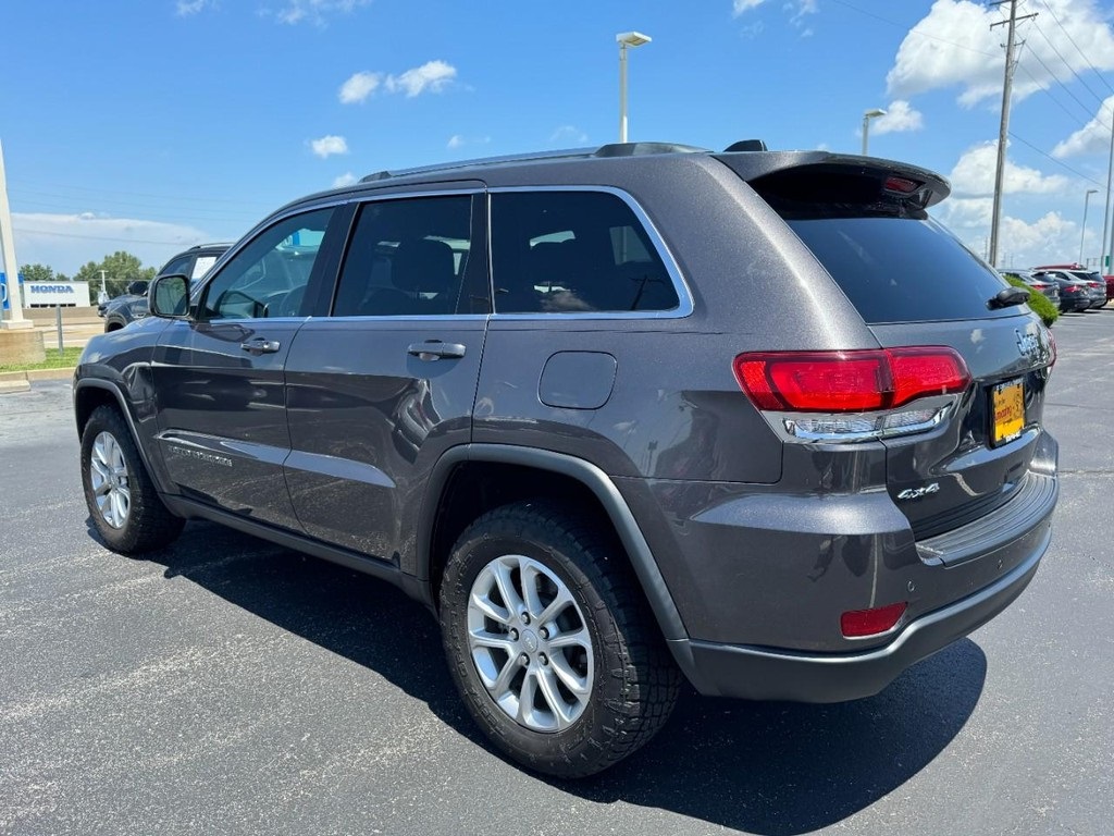2021 Jeep Grand Cherokee Laredo E photo 4