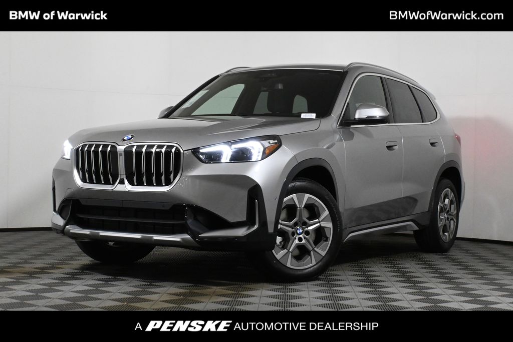 2026 BMW X1 28i's photo