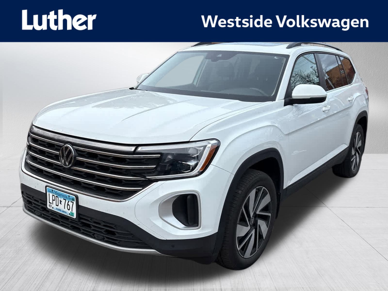 2024 Volkswagen Atlas SE w/Tech's photo