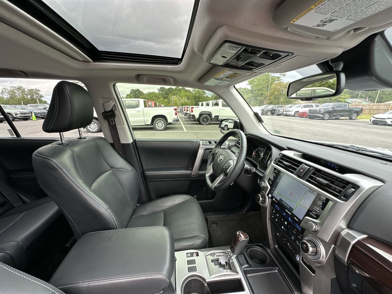 2023 Toyota 4Runner Limited photo 13