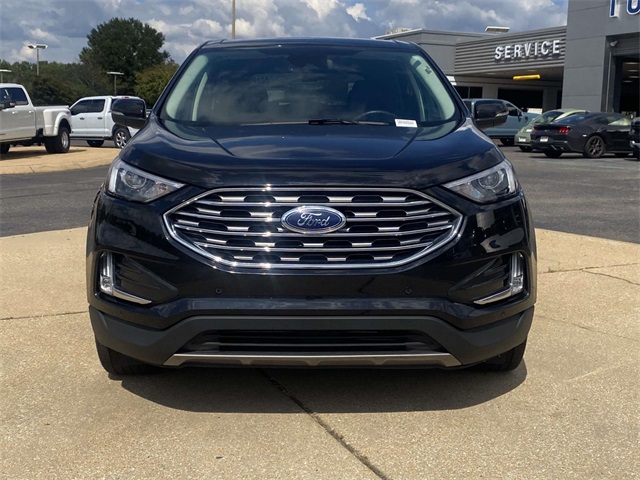 2024 Ford Edge Titanium photo 6