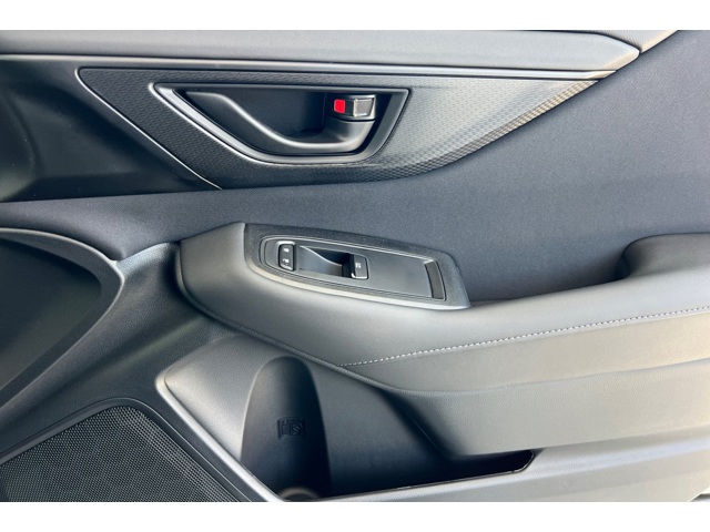 2025 Subaru Outback Base photo 14