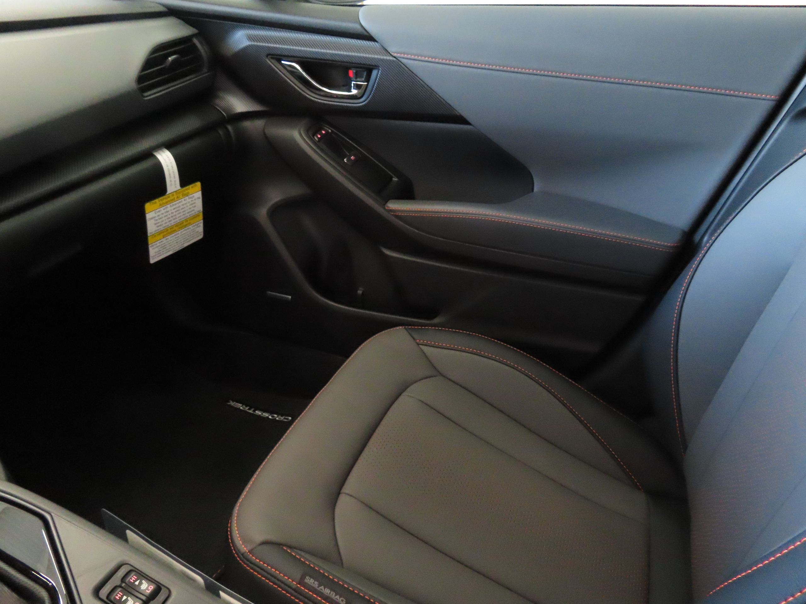 2025 Subaru Crosstrek Limited photo 18
