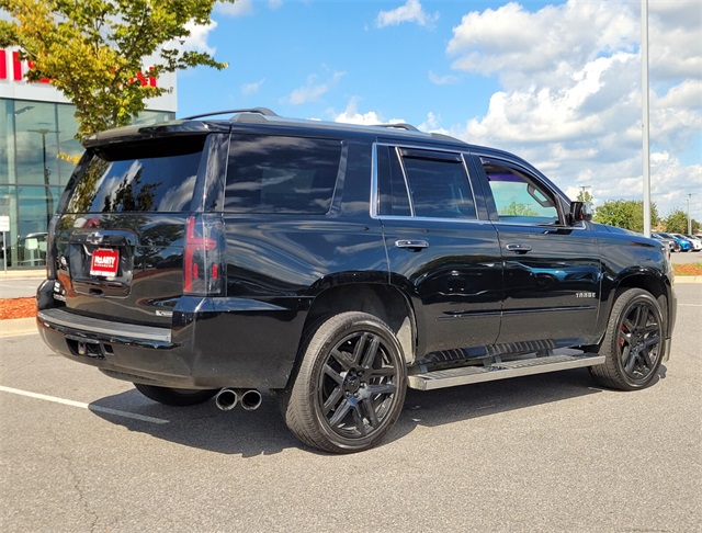 2017 Chevrolet Tahoe Premier photo 3