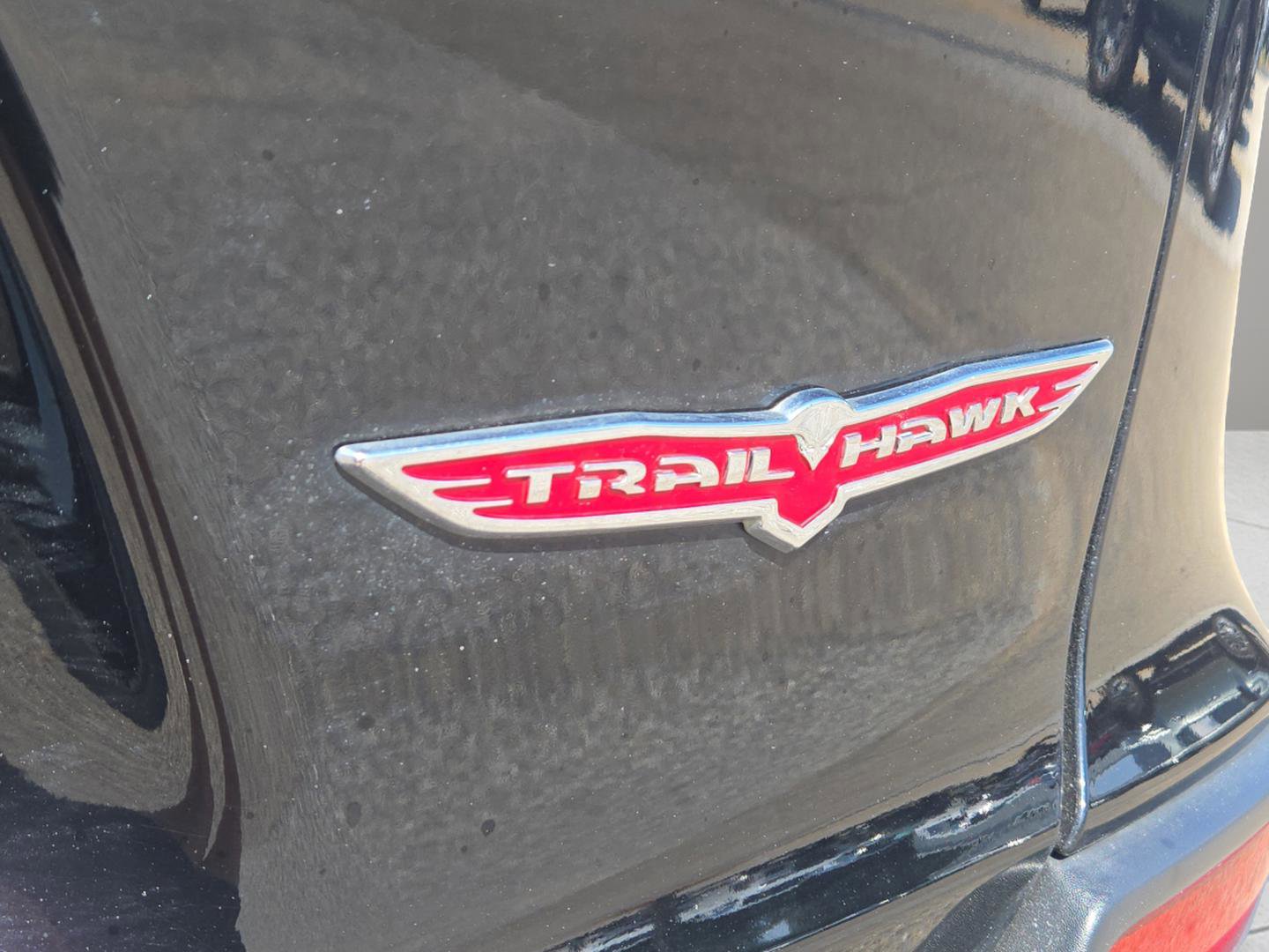 2019 Jeep Cherokee Trailhawk photo 9
