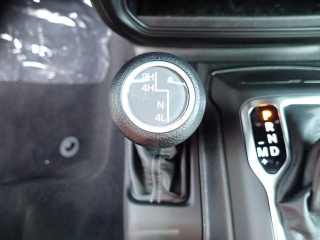 2025 Jeep Wrangler Sport S photo 16