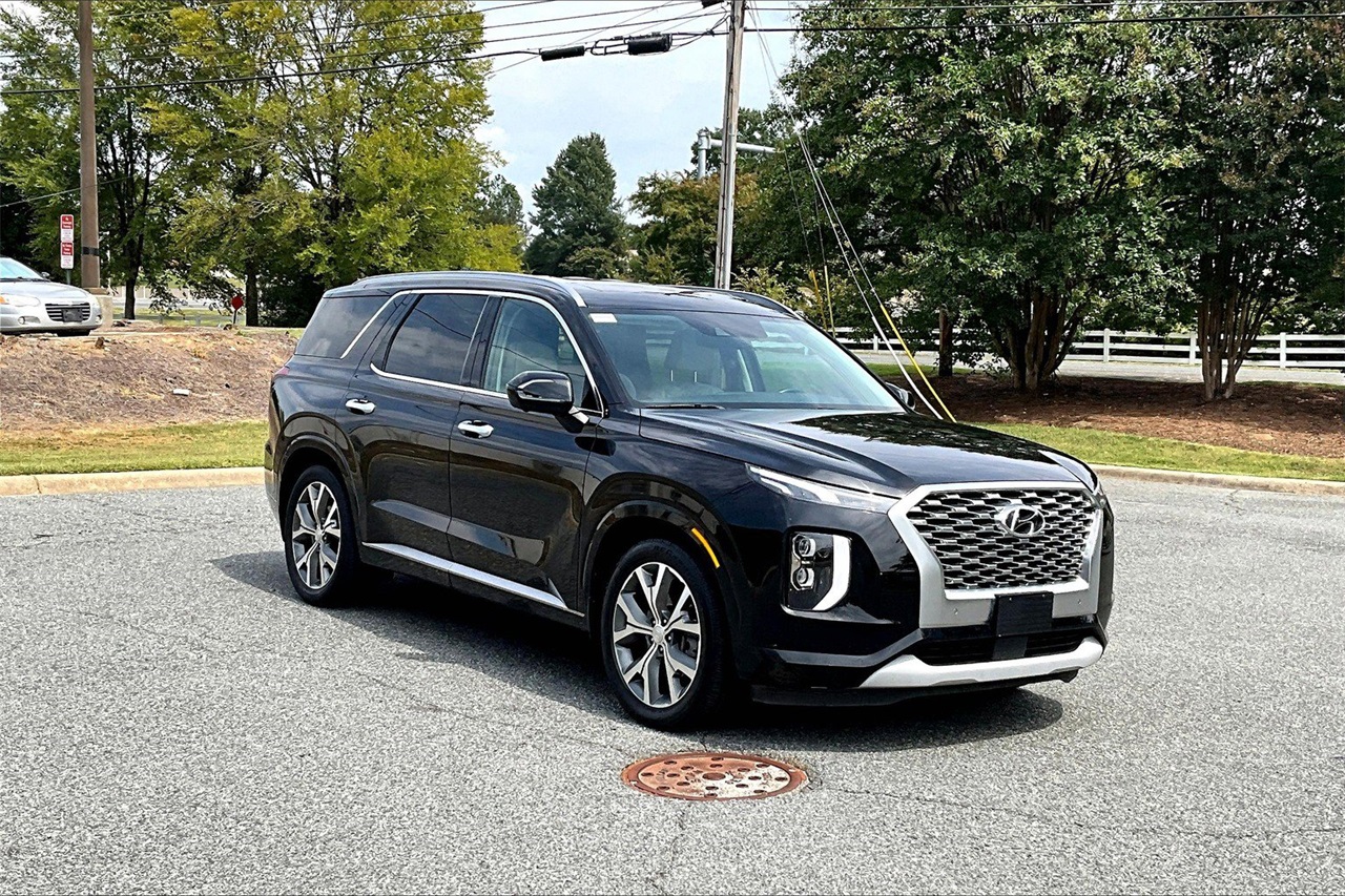 2021 Hyundai Palisade Limited photo 2