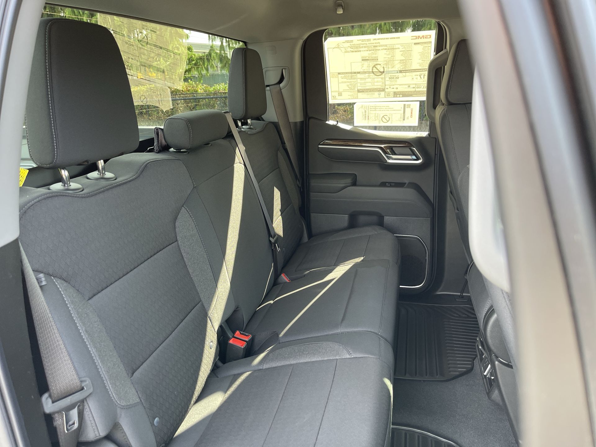 2025 Gmc Sierra photo 26