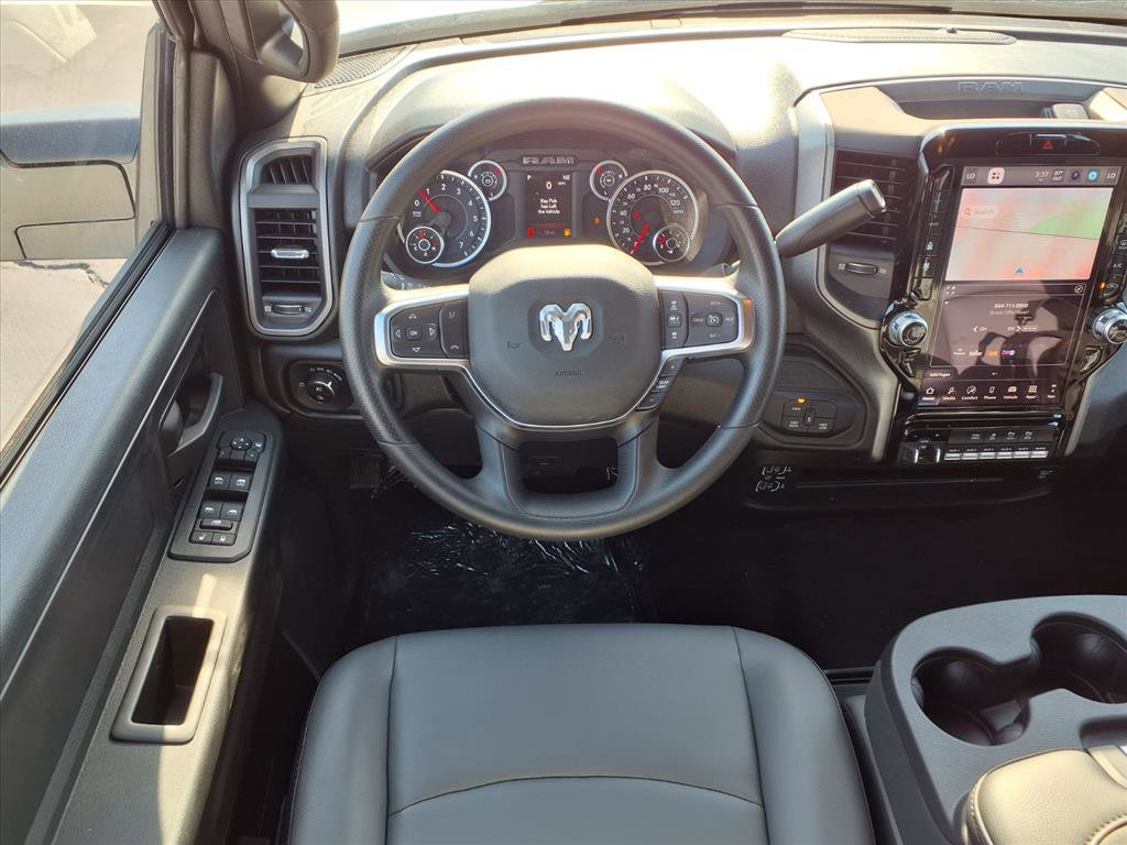 2026 Ram 3500 Tradesman photo 4