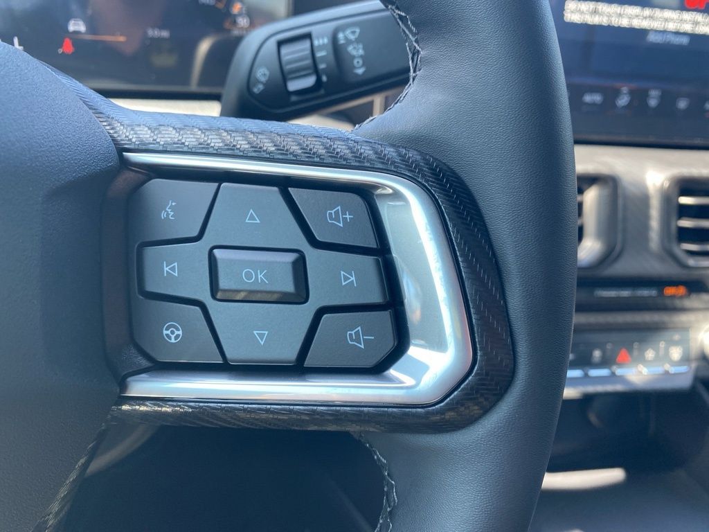 2025 Ford Mustang EcoBoost photo 17