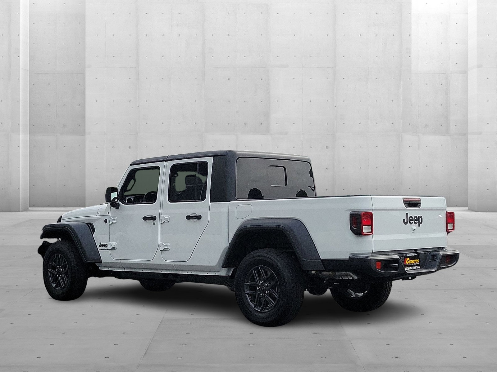 2025 Jeep Gladiator Sport S photo 2