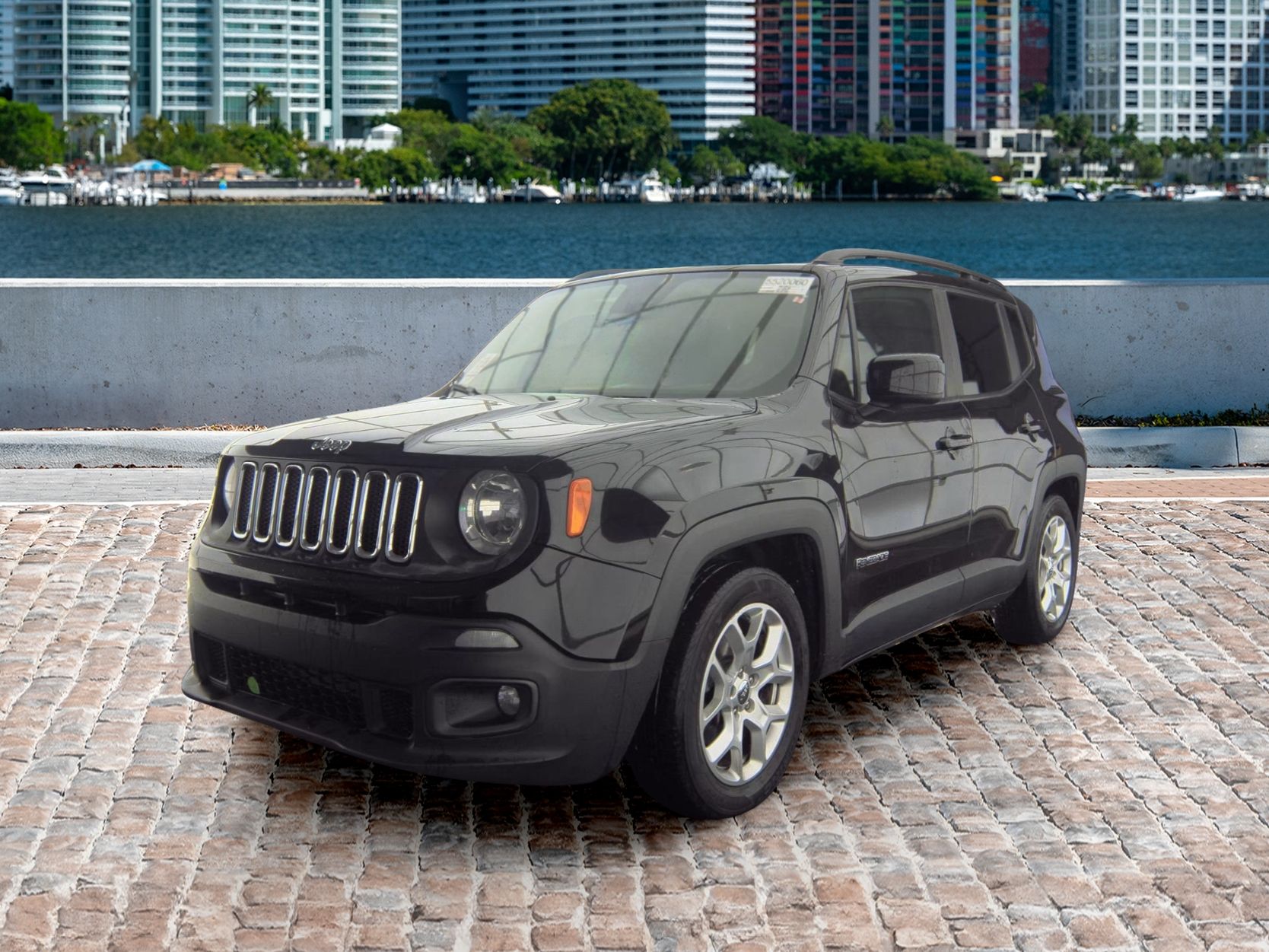 2018 Jeep Renegade Latitude's photo