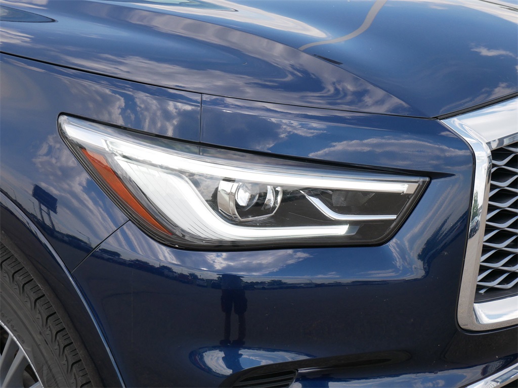 2024 Infiniti QX80 Luxe photo 10