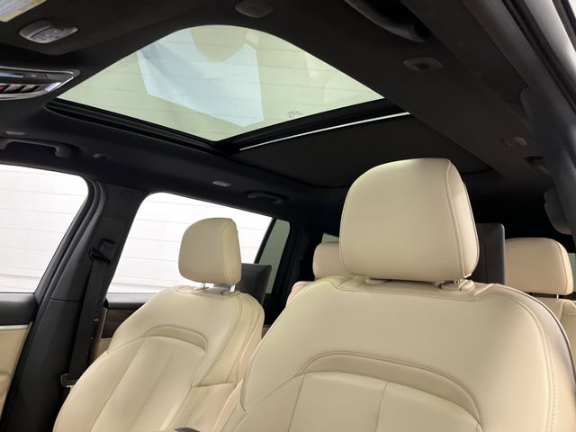 2023 Jeep Grand Cherokee Limited photo 4