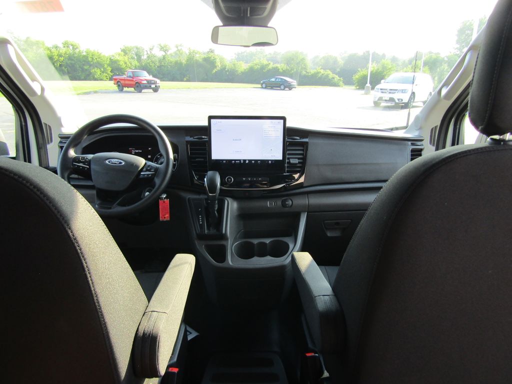 2023 Ford Transit photo 30