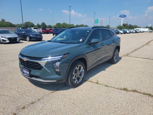 2026 Chevrolet Trax LT photo 11