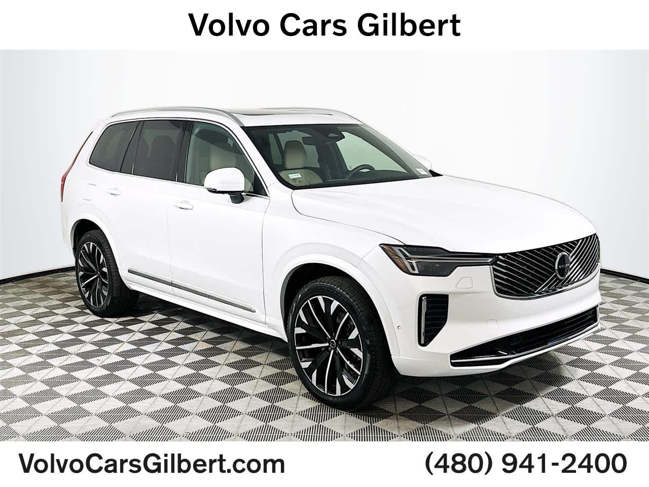 2026 Volvo XC90 Plus's photo