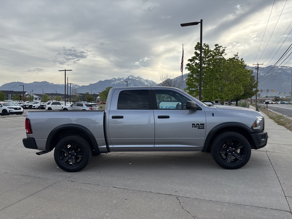 2024 Ram 1500 Classic Warlock photo 3