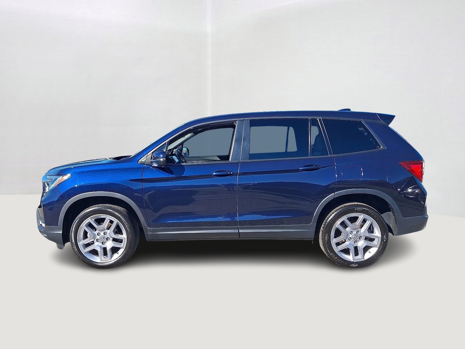 2024 Honda Passport EX-L photo 7