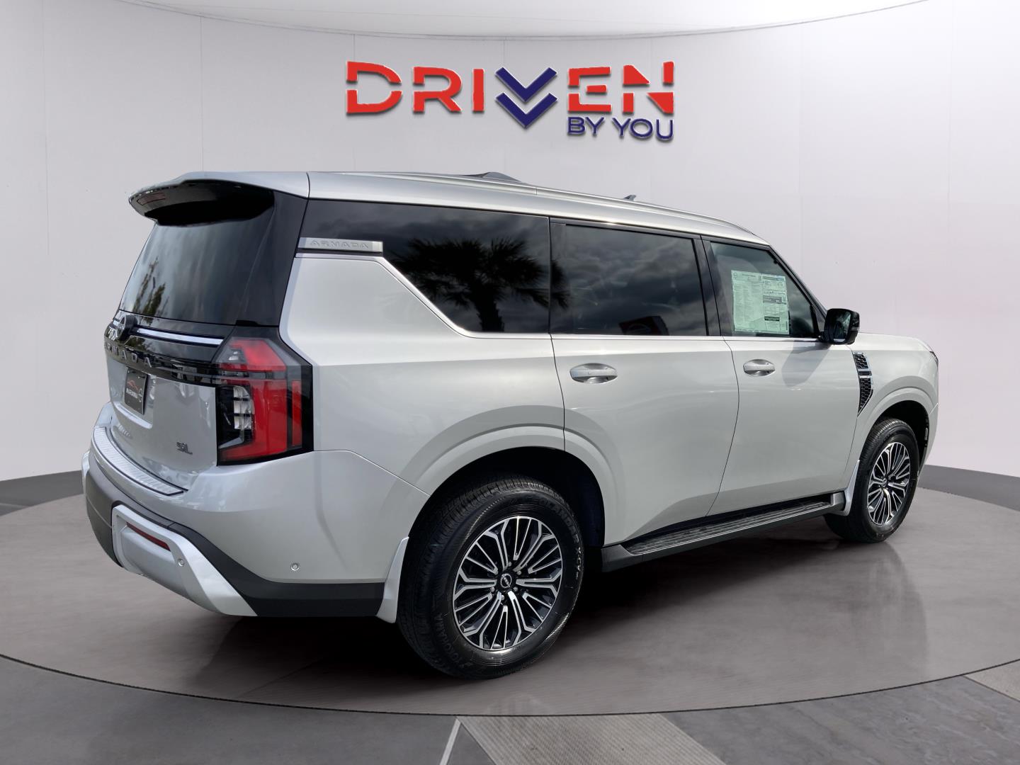 2026 Nissan Armada SL photo 4