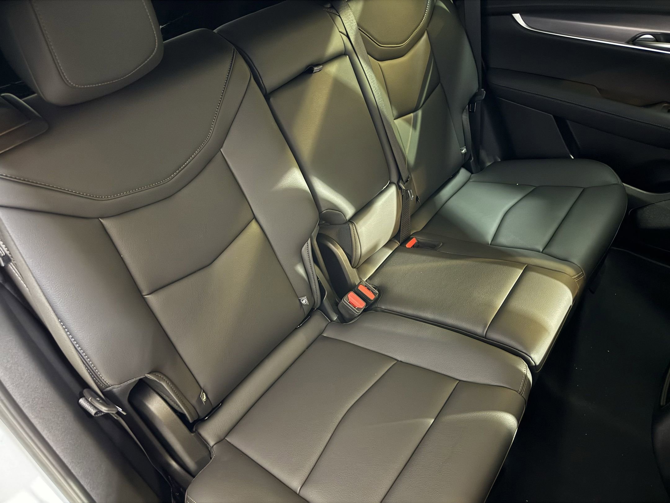2025 Cadillac XT5 Luxury photo 42