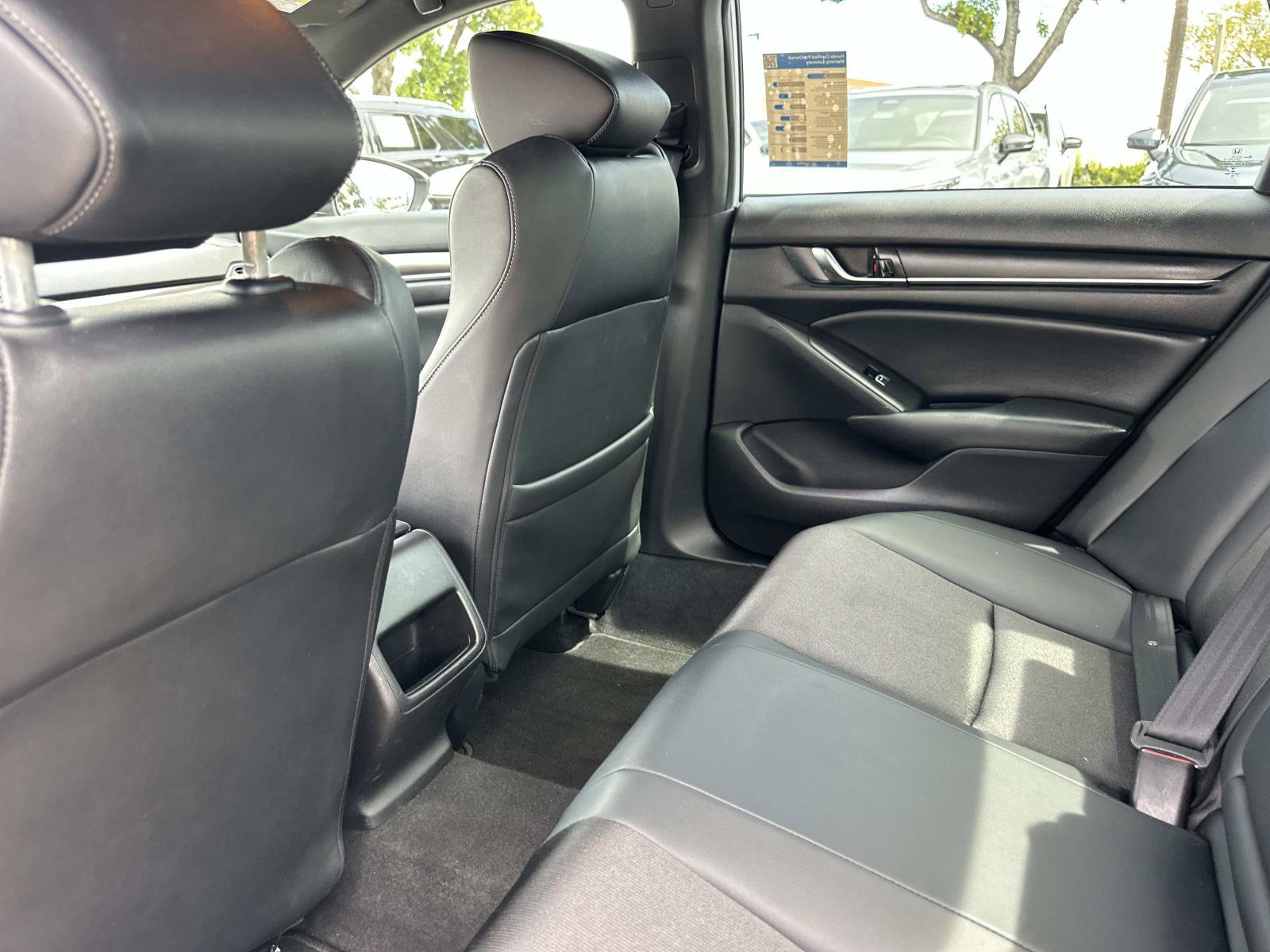 2022 Honda Accord Hybrid Sport photo 13