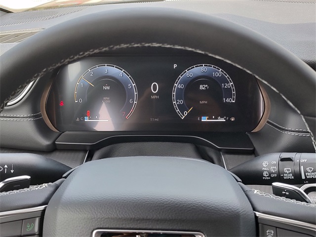 2025 Jeep Grand Cherokee Laredo Altitude photo 11