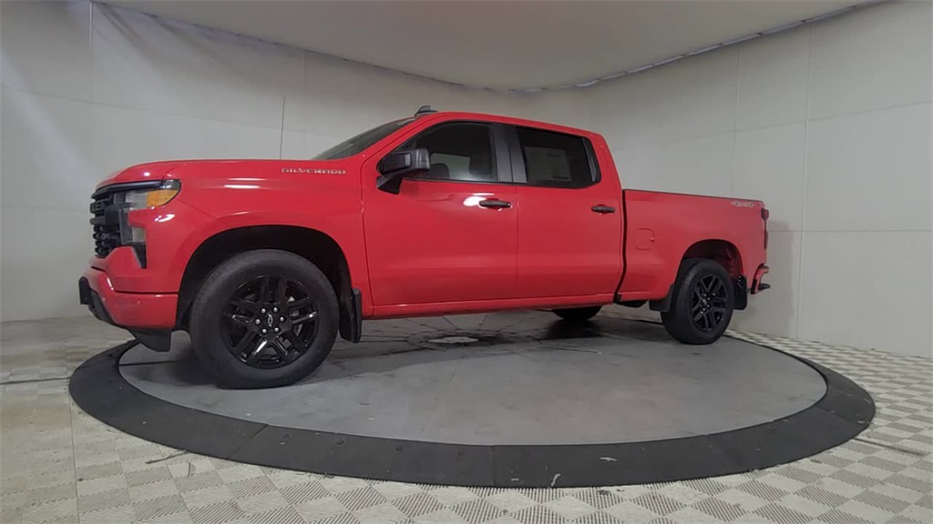 2023 CHEVROLET SILVERADO - Image 4