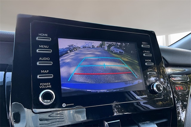 2022 Toyota Camry SE photo 21