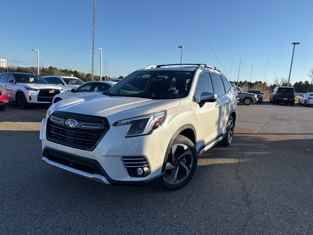 2024 Subaru Forester Touring's photo
