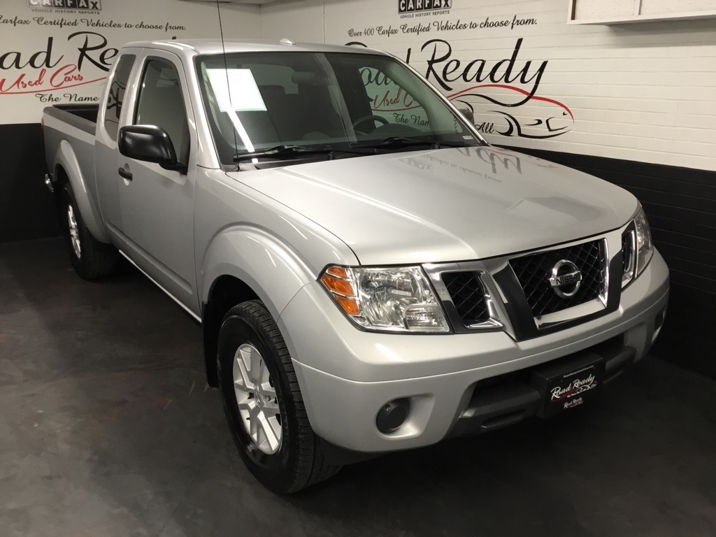 2018 Nissan Frontier SV photo 2