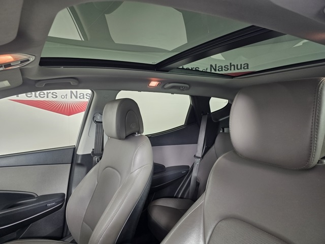 2017 Hyundai Santa Fe Premium 2.0T Limited Ultimate photo 4