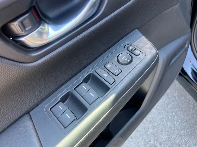 2026 Honda CR-V Hybrid Sport-L photo 11