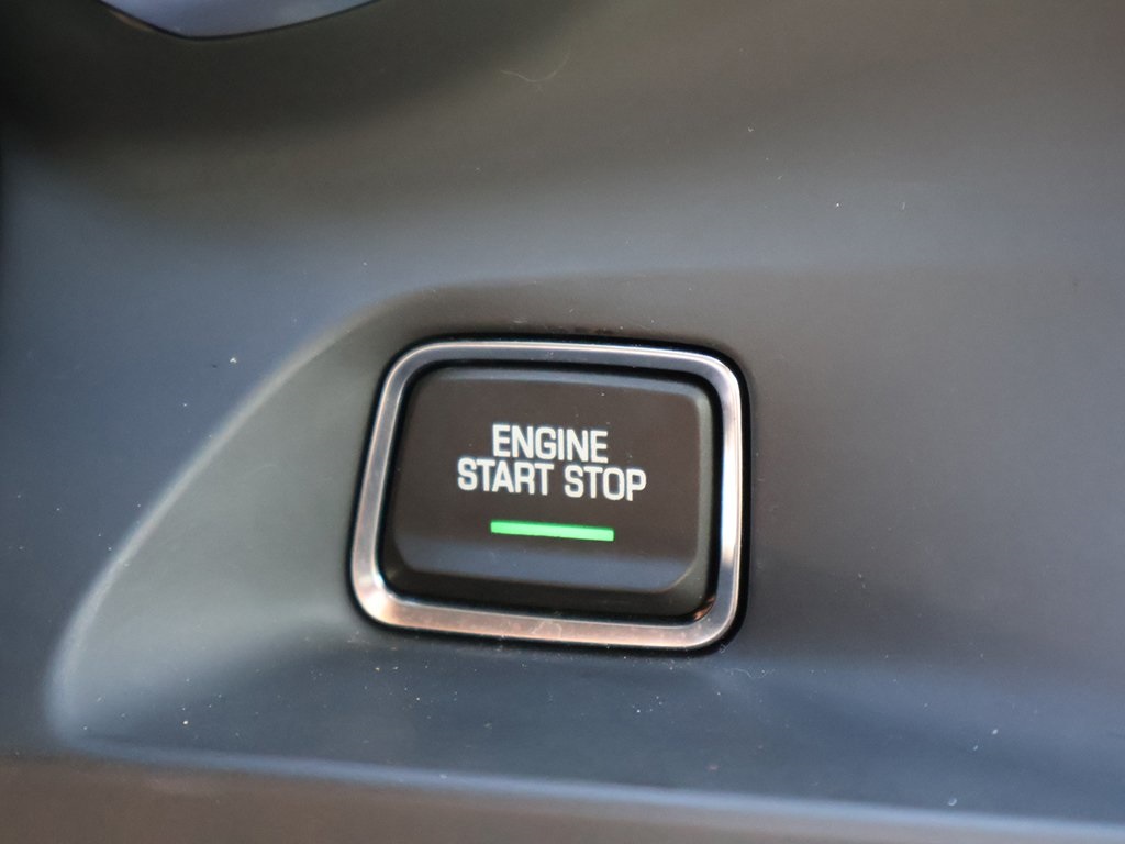 2023 Chevrolet Camaro 2LT photo 35