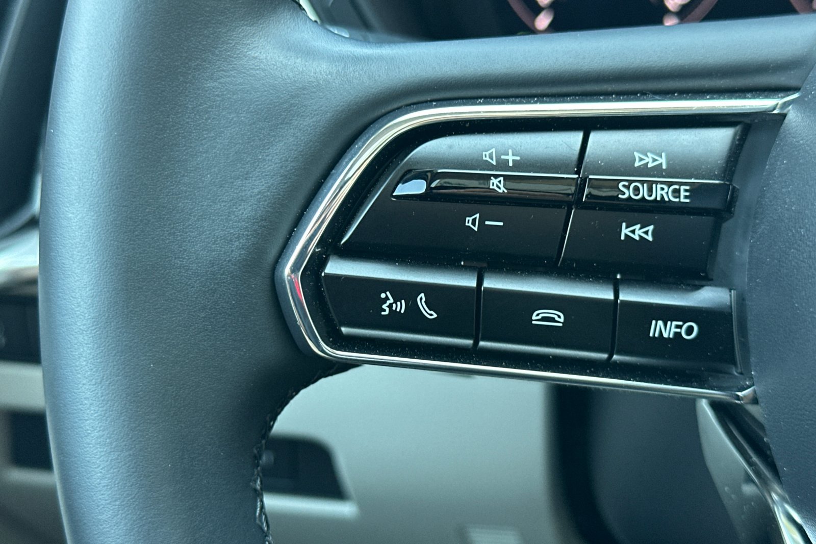 2024 Mazda CX-90 Premium Plus photo 24