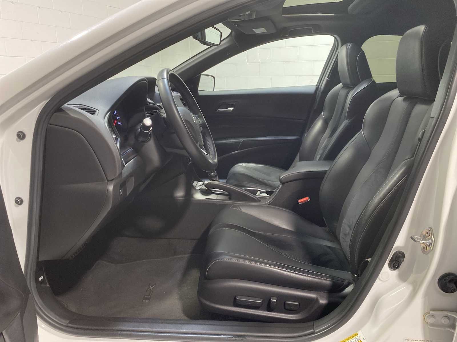 2020 Acura ILX Premium A-Spec photo 2