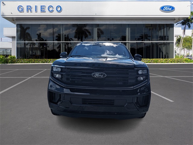 2025 Ford Expedition Platinum MAX photo 2