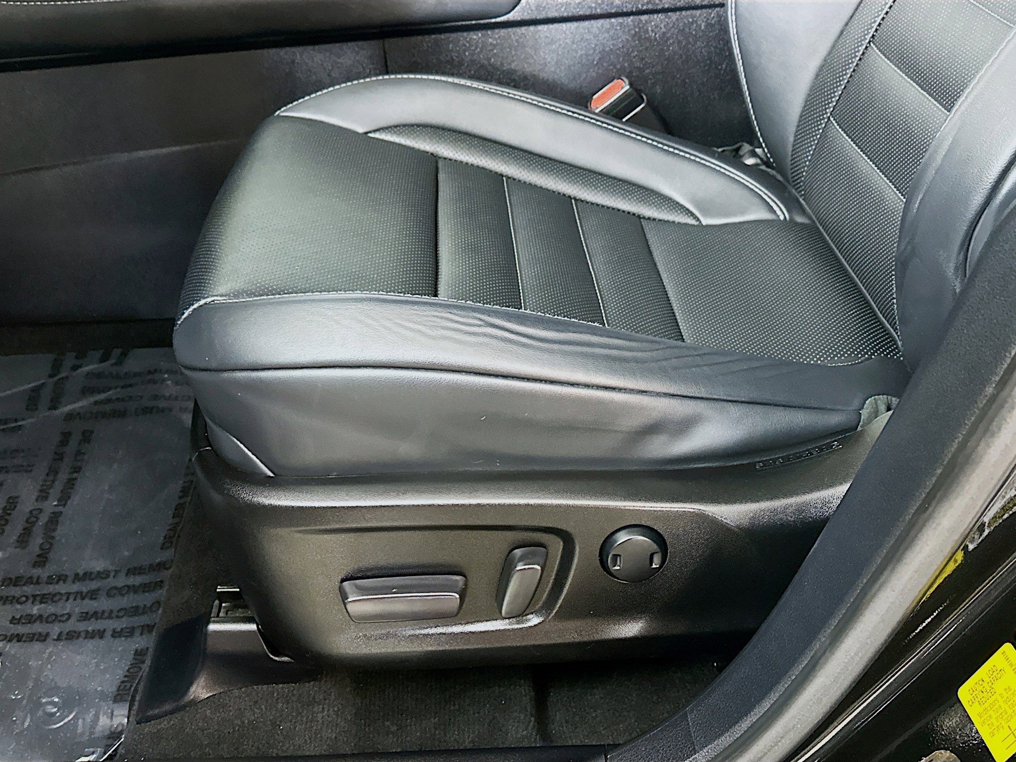 2022 Lexus RX 350 F SPORT photo 18