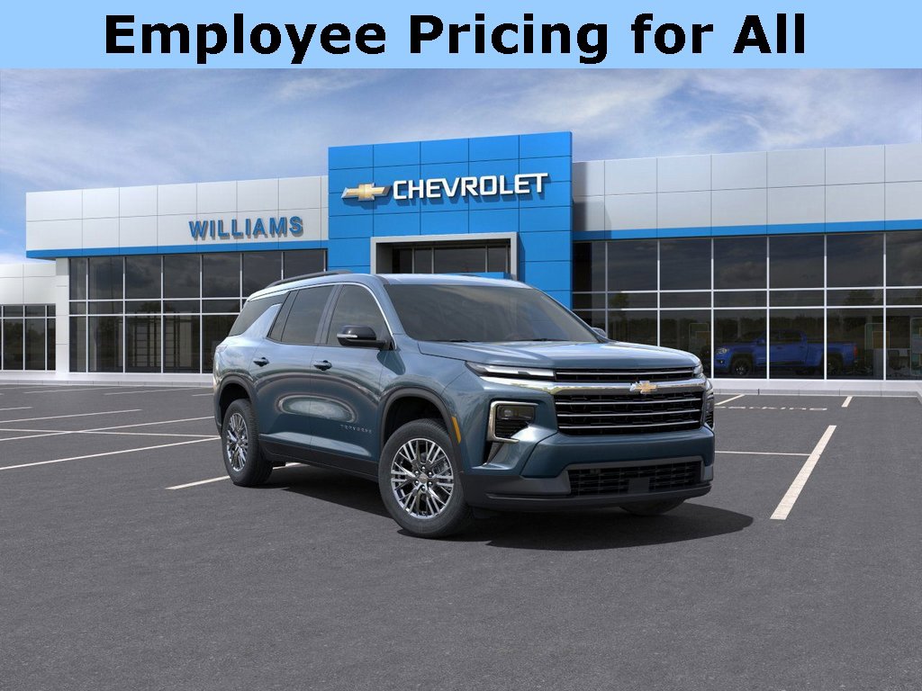 2025 Chevrolet Traverse LT's photo