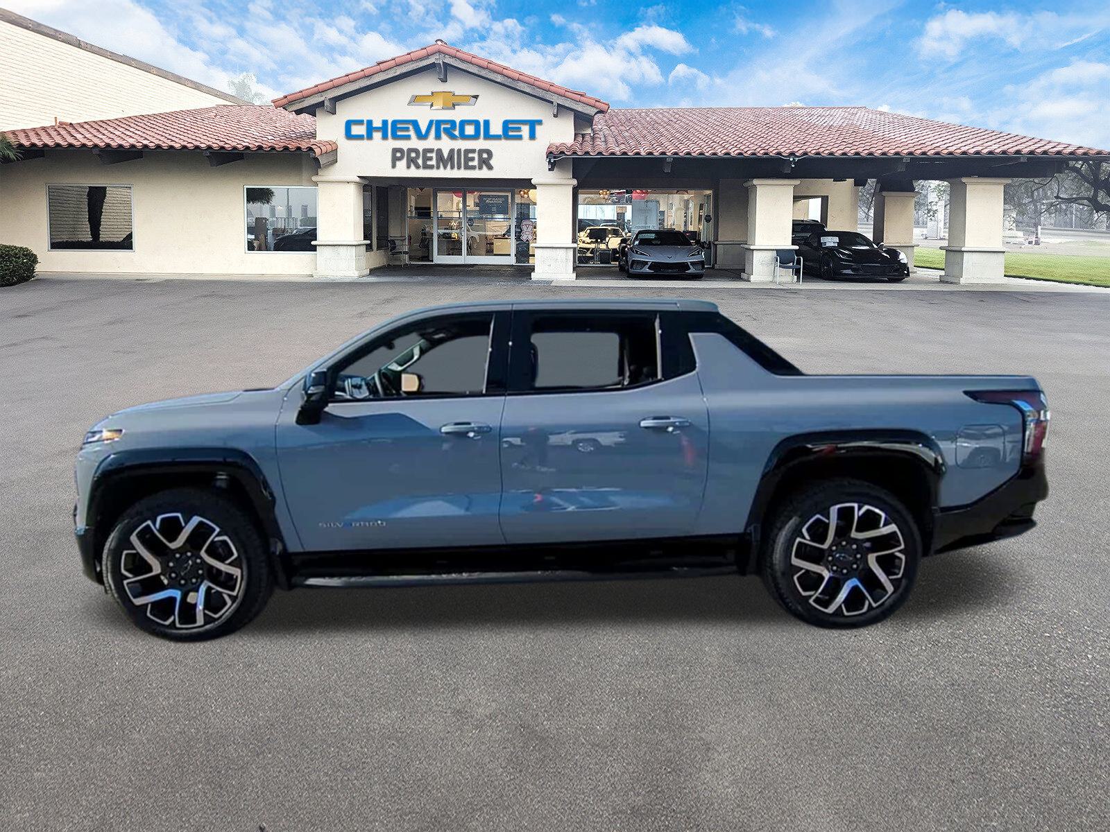 2025 Chevrolet Silverado EV RST photo 5