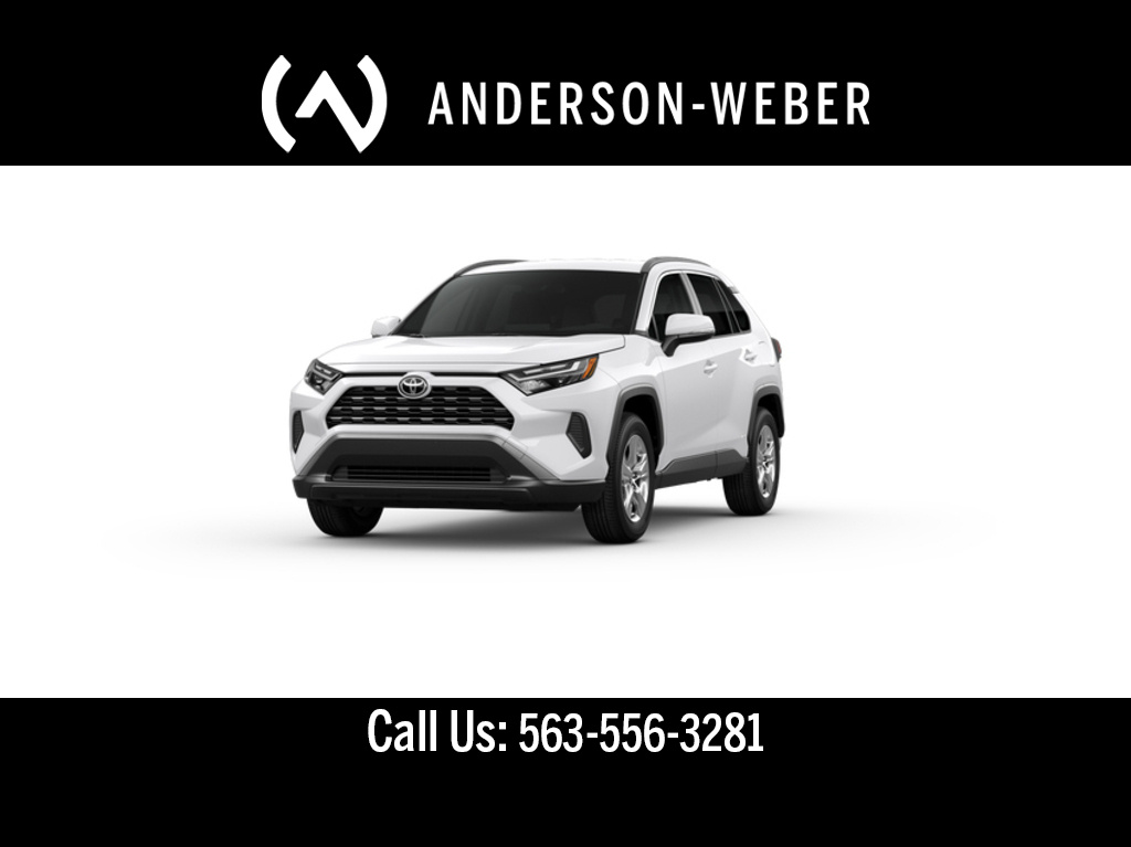 2025 Toyota RAV4 XLE's photo