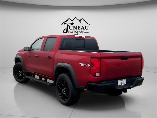 2024 Chevrolet Colorado Trail Boss photo 3