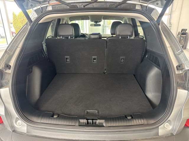 2022 Ford Escape SEL photo 5