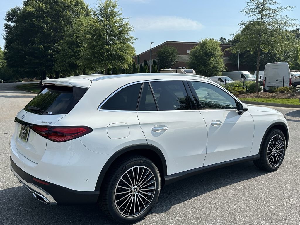 2025 Mercedes Benz GLC 300 4MATIC photo 8