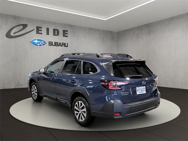 2025 Subaru Outback Premium photo 3