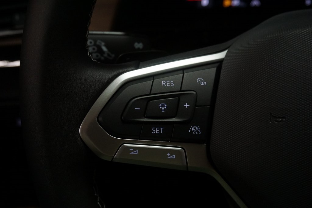 2026 Volkswagen Atlas SE photo 23