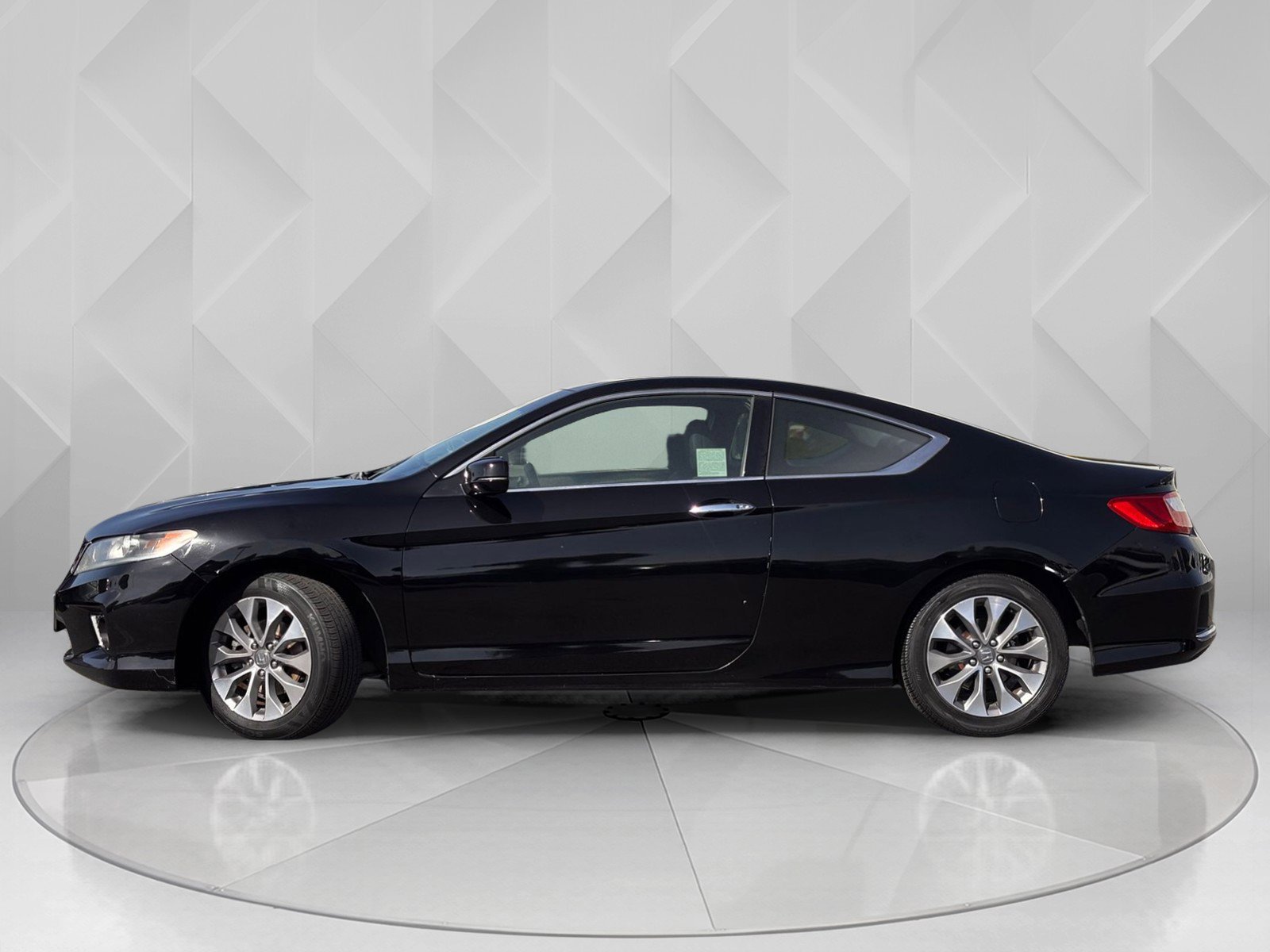 2015 Honda Accord EX photo 2