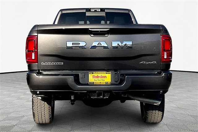 2025 Ram 3500 Laramie photo 4