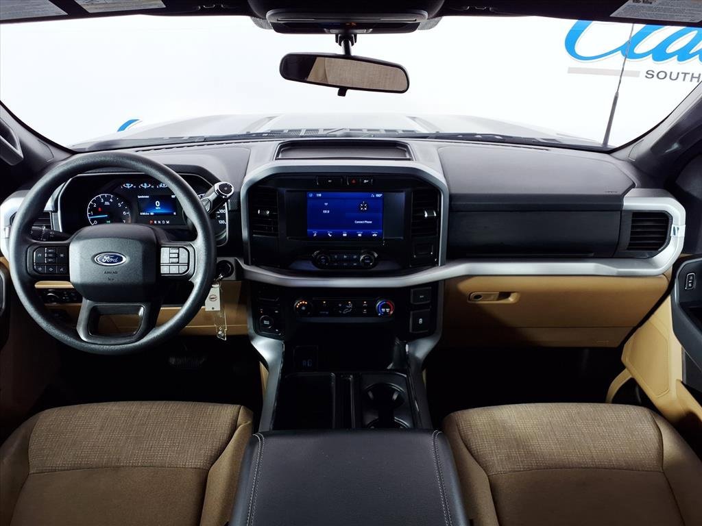 2022 Ford F-150 XL photo 2