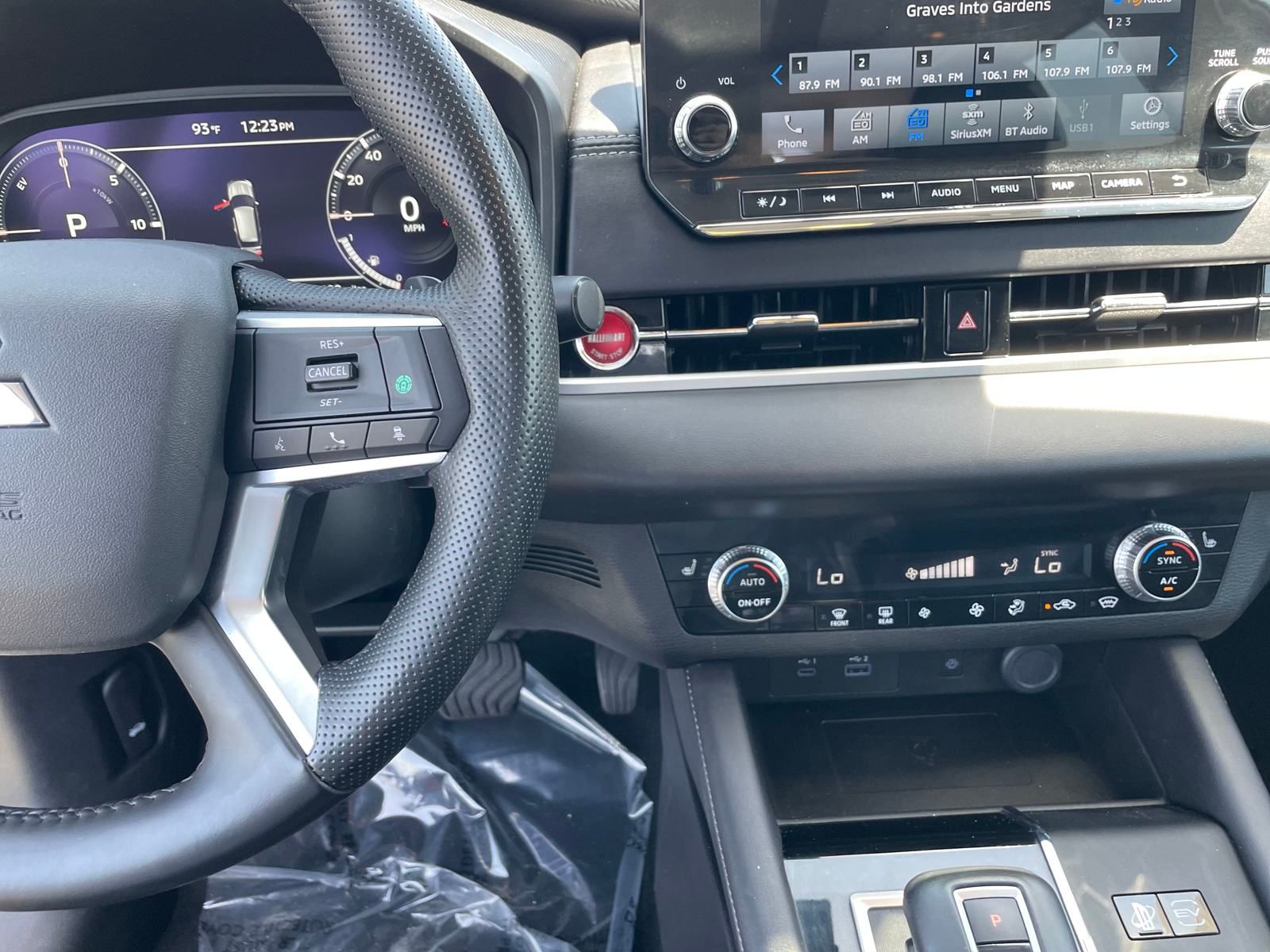 2024 Mitsubishi Outlander PHEV SE Ralliart photo 14